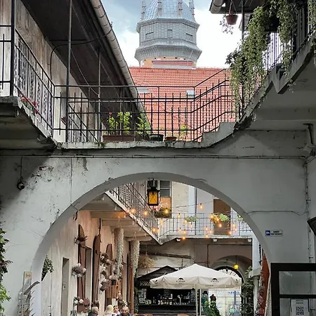 Industrial - Jewish Quarter By Upstairs *