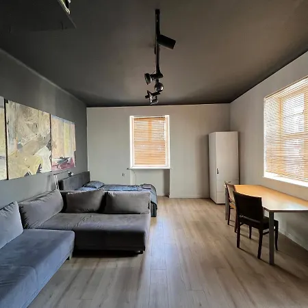 Industrial - Jewish Quarter By Upstairs *